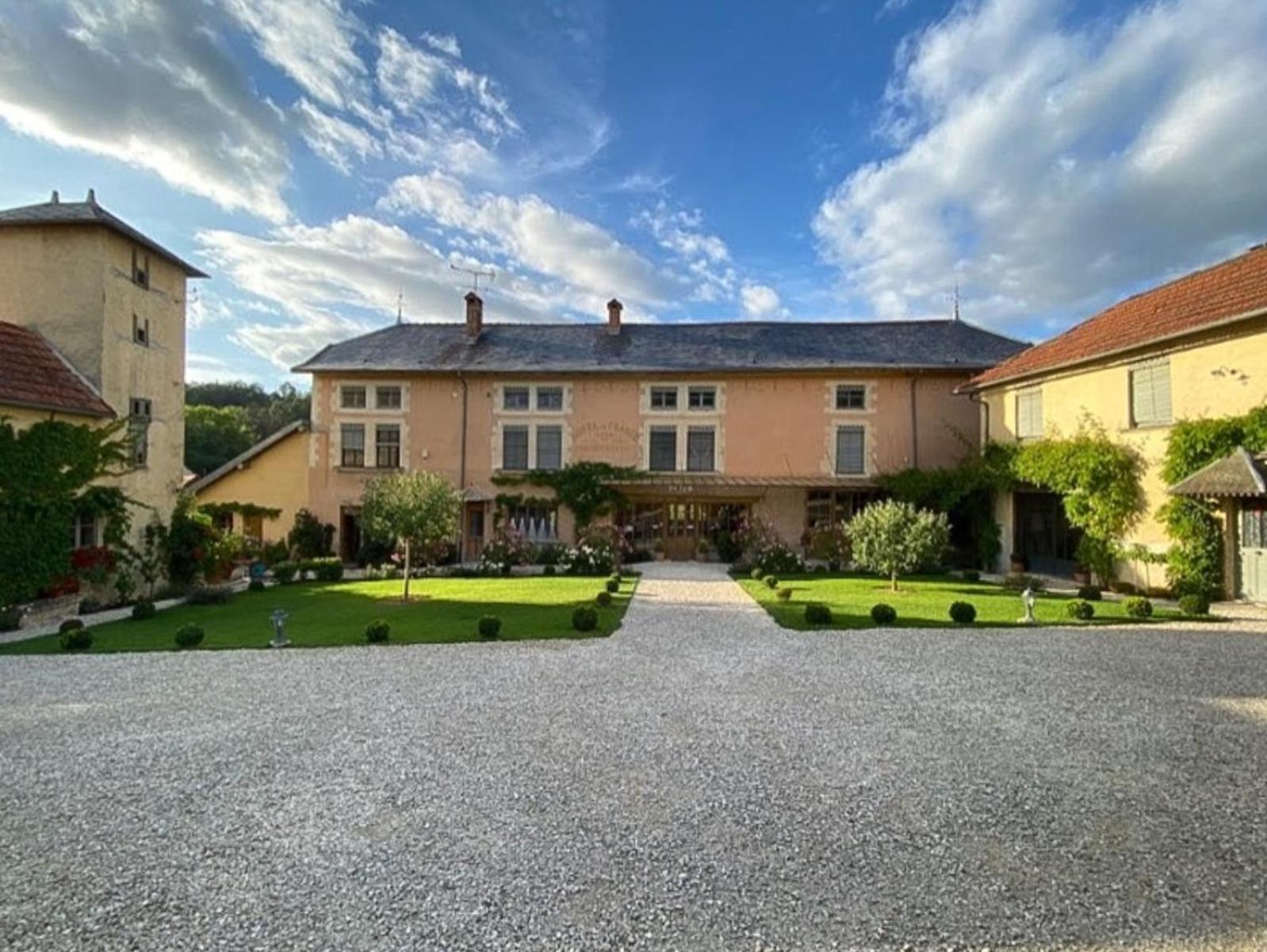 Domaine Hotel De France Cunfin エクステリア 写真